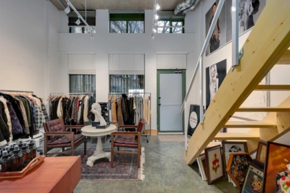 160 1 E Cordova Street, Vancouver, BC