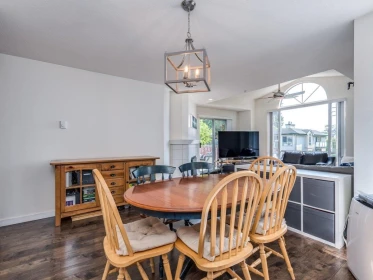 Kitchen Island Photo of 309 19122 122 Avenue, Pitt Meadows, BC