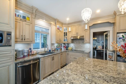 Breakfast Nook Photo of 5007 Hardwick Street, Burnaby, BC