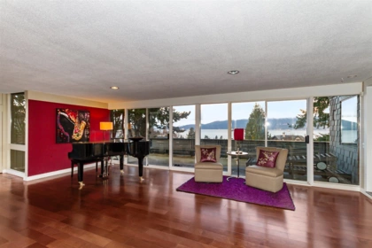 1995 Sasamat Place, Vancouver, BC