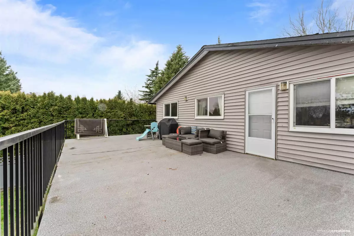 Primary Bedroom Photo of 14502 85a Avenue, Surrey, BC