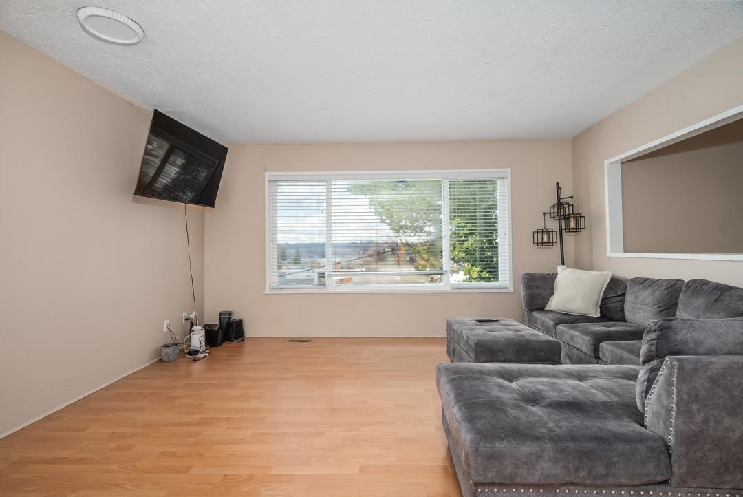 Loft / Bonus Room Photo of 7254 Wren Street, Mission, BC