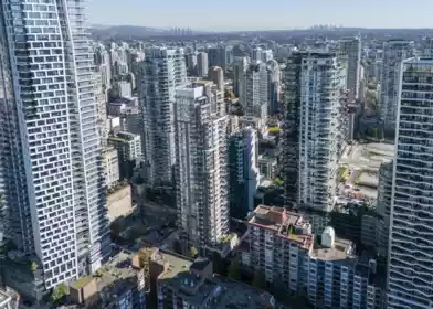 2207 1308 Hornby Street, Vancouver, BC