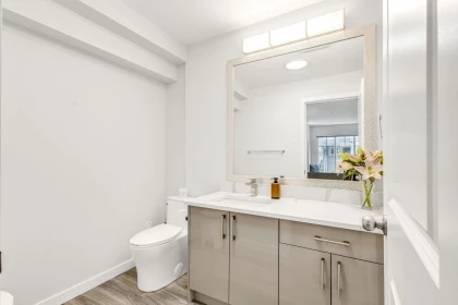 Powder Room Photo of 108 12040 68 Avenue, Surrey, BC