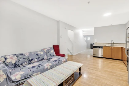 Primary Bathroom Photo of 108 12040 68 Avenue, Surrey, BC