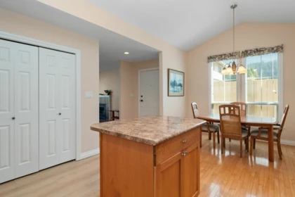 3 648 Coquihalla Street, Hope, BC, Hope — Townhouse for sale