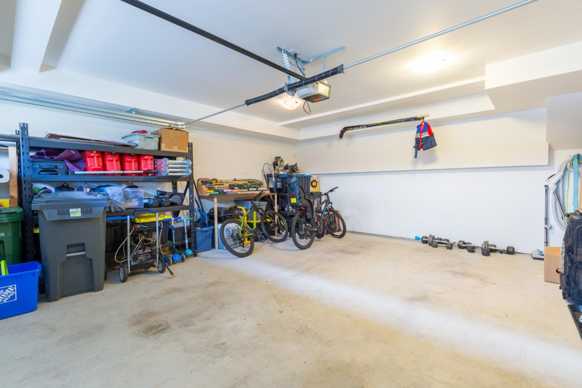 Fitness Center Photo Near 5 35810 Mckee Road, Abbotsford, BC