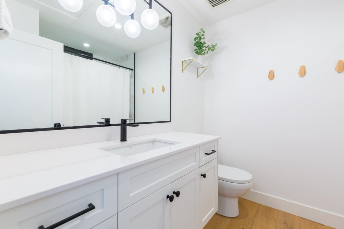 Outdoor Kitchen Photo of 5 35810 Mckee Road, Abbotsford, BC