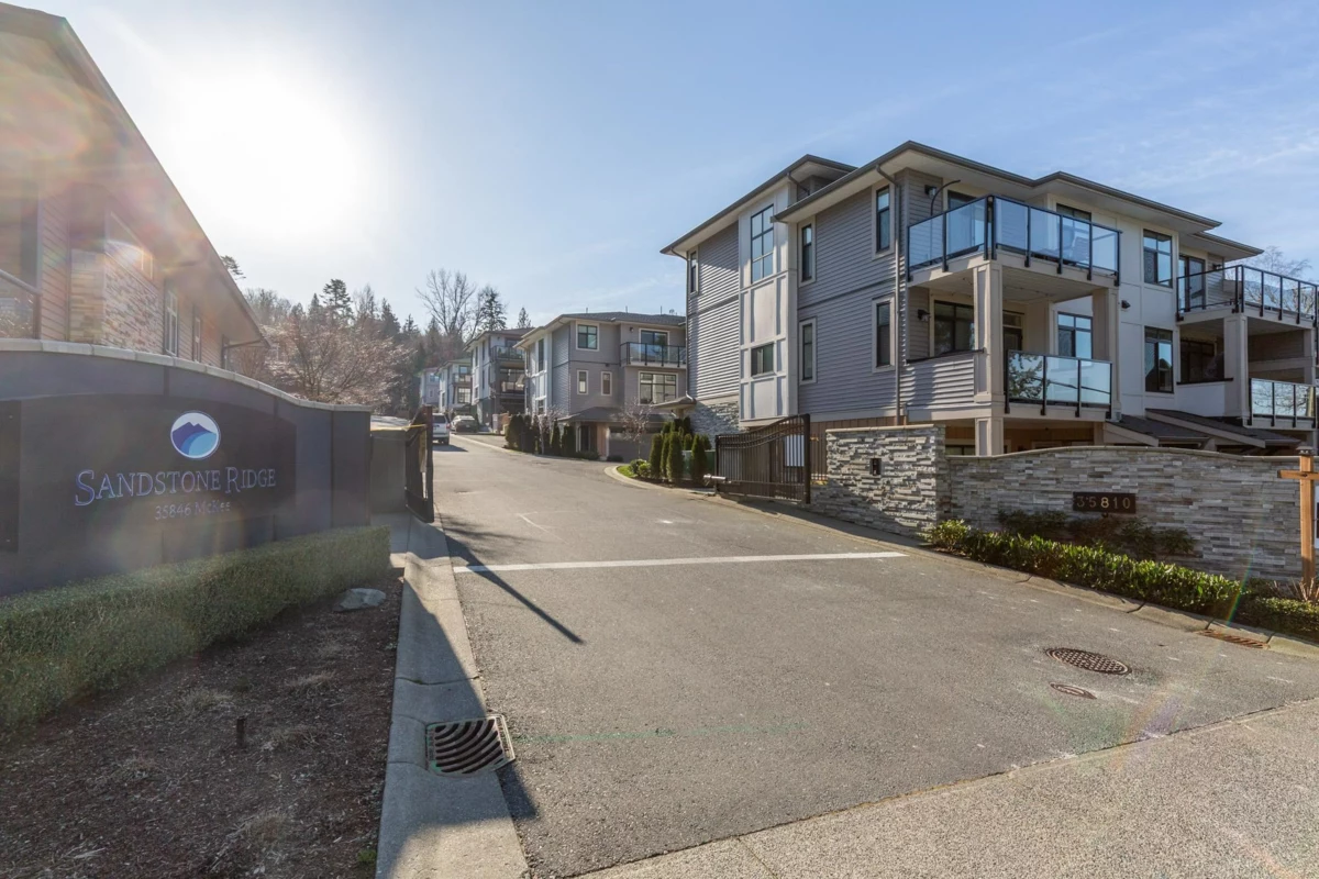 Primary Bathroom Photo of 5 35810 Mckee Road, Abbotsford, BC