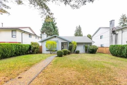 9820 156 Street, Surrey, BC, Surrey — Single Family Residence for sale