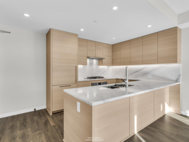 606 305 Morrissey Road, Port Moody, BC