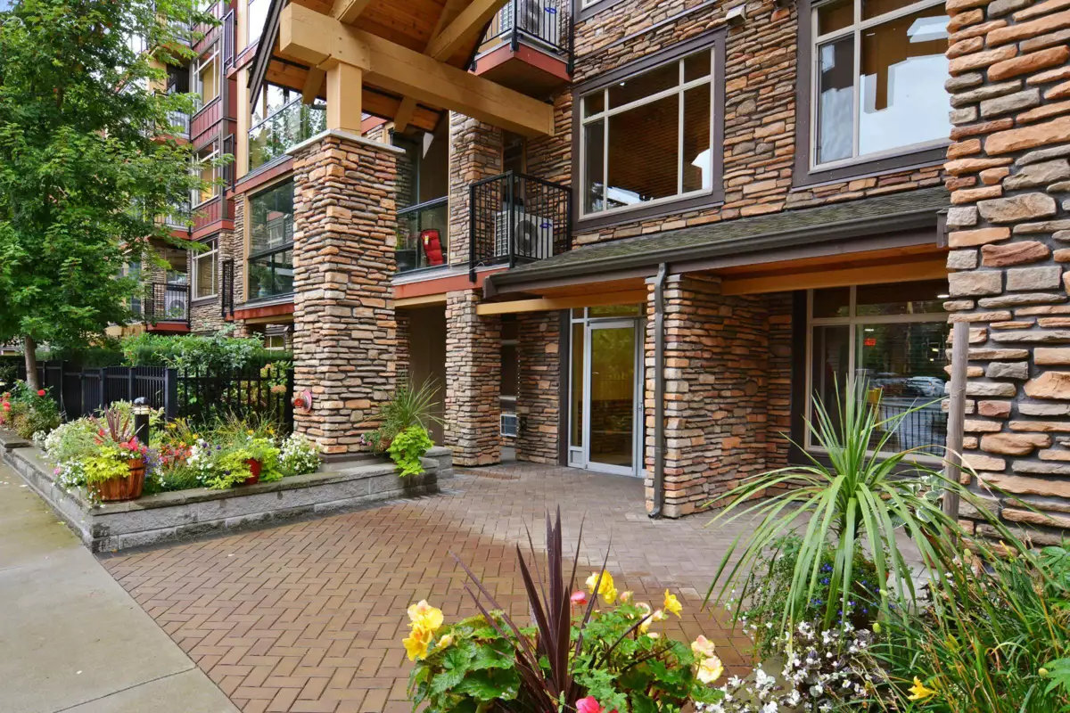 Living Room Photo of 429 8288 207a Street, Langley, BC