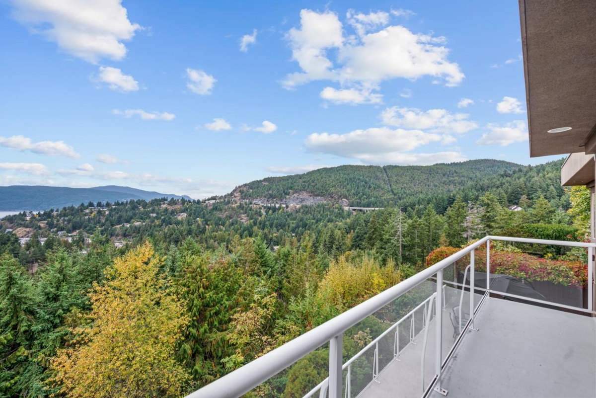 Street View Photo of 5532 Westhaven Road, West Vancouver, BC