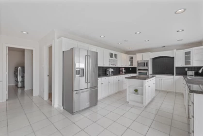 Laundry Room Photo of 5532 Westhaven Road, West Vancouver, BC