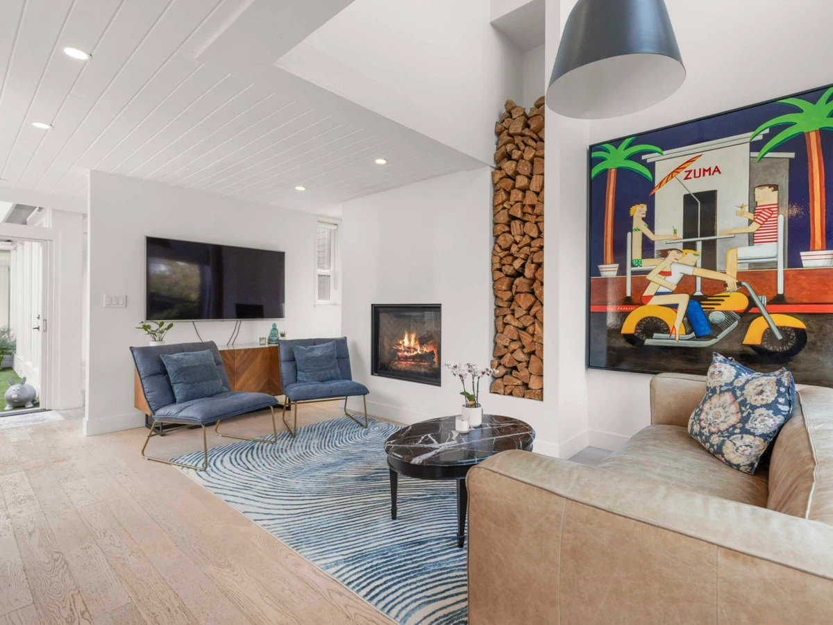 Basement Recreation Room Photo of 4615 W 7th Avenue, Vancouver, BC