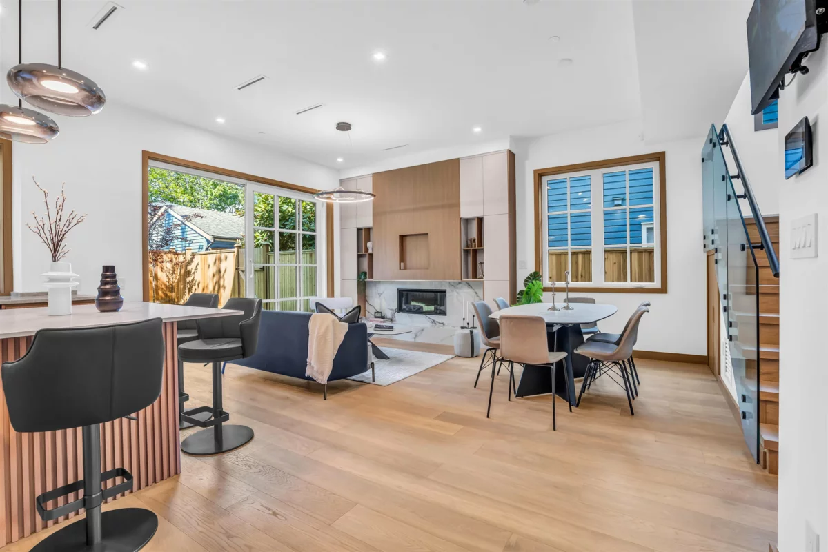 Dining Area Photo of 4029 W 33rd Avenue, Vancouver, BC