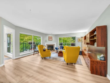 302 3670 Banff Court, North Vancouver, BC
