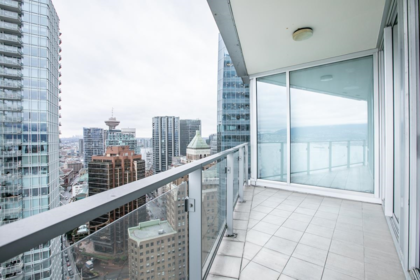 Entry Foyer Photo of 2804 1077 W Cordova Street, Vancouver, BC