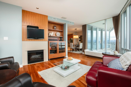 Kitchen Island Photo of 2804 1077 W Cordova Street, Vancouver, BC