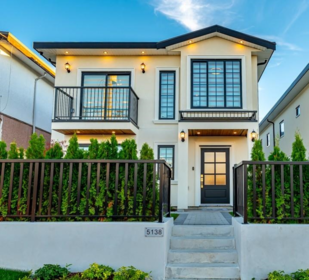 5138 Dominion Street, Burnaby, BC, Burnaby Hospital — 5 bed half duplex for sale