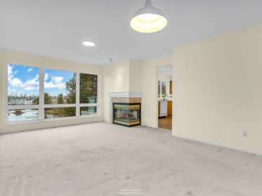 307 5800 Andrews Road, Richmond, BC, Richmond — Apartment/Condo for sale