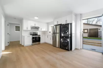 Breakfast Nook Photo of 1328 E 64th Avenue, Vancouver, BC