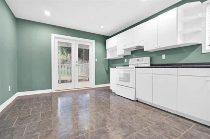 Basement Recreation Room Photo of 14751 89a Avenue, Surrey, BC
