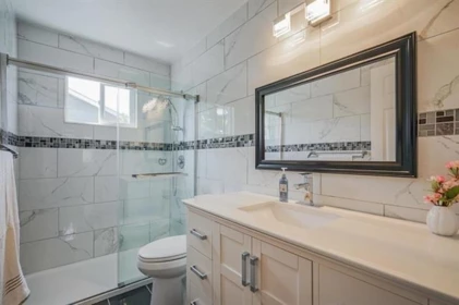 Walk-In Closet Photo of 14751 89a Avenue, Surrey, BC