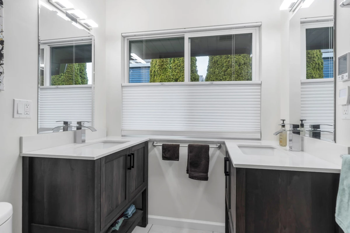 Hot Tub / Spa Photo of 11893 Woodgrove Avenue, Delta, BC