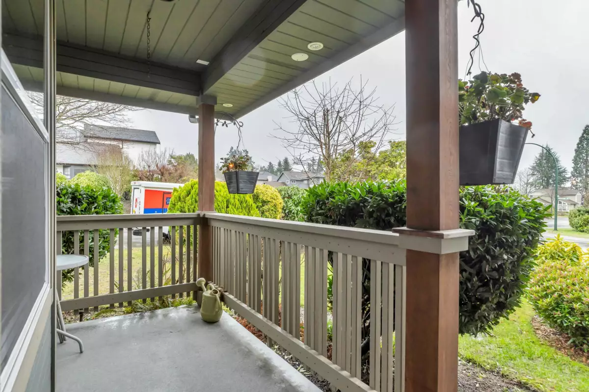Living Room Photo of 11893 Woodgrove Avenue, Delta, BC