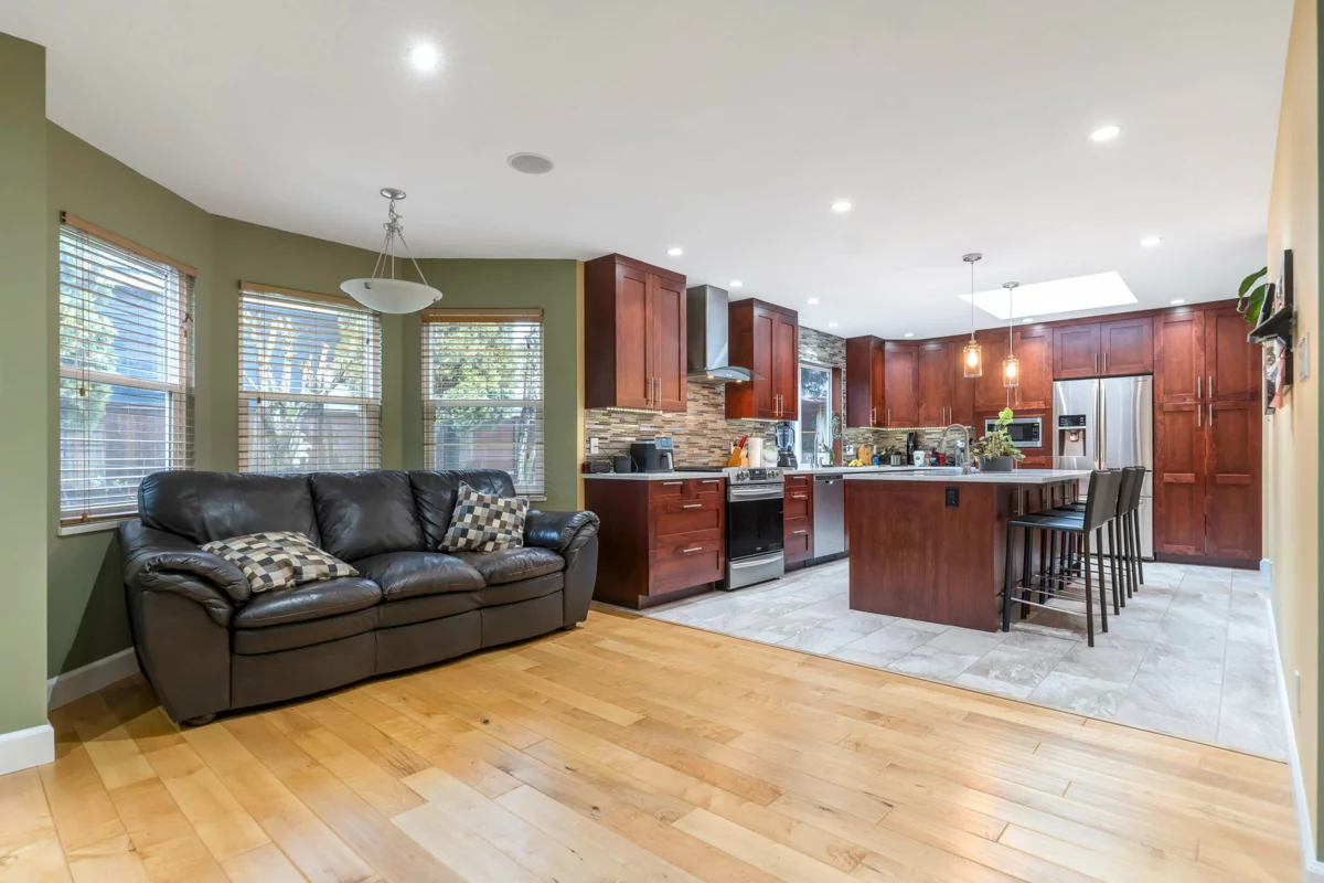 Outdoor Patio Photo of 11893 Woodgrove Avenue, Delta, BC