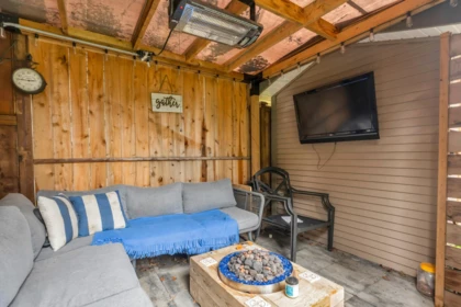 Outdoor Kitchen Photo of 11893 Woodgrove Avenue, Delta, BC