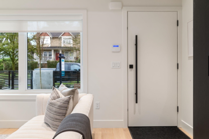 2 2541 Grant Street, Vancouver, BC, Vancouver — Half Duplex for sale