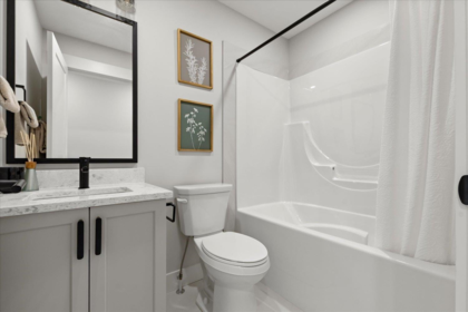 Laundry Room Photo of 6 46106 Riverside Drive, Chilliwack, BC