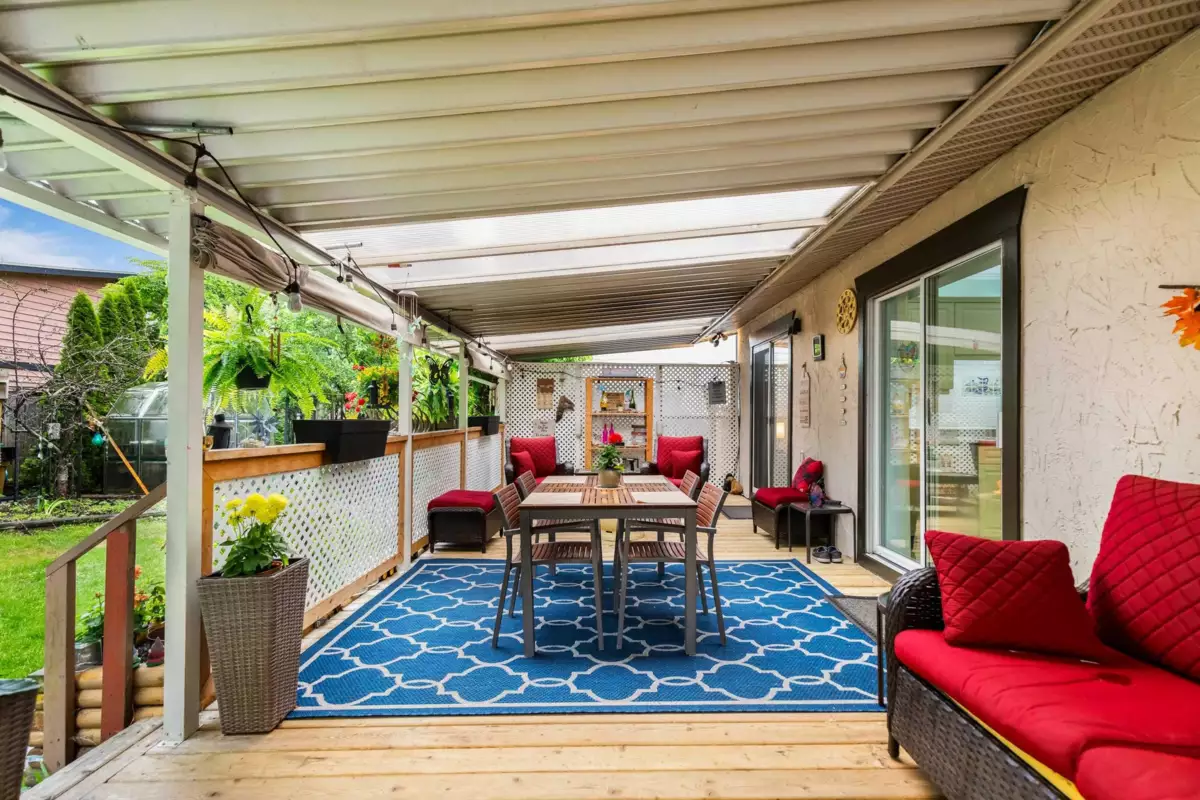 Bedroom 4 Photo of 12214 211 Street, Maple Ridge, BC