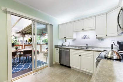 Kitchen Island Photo of 12214 211 Street, Maple Ridge, BC