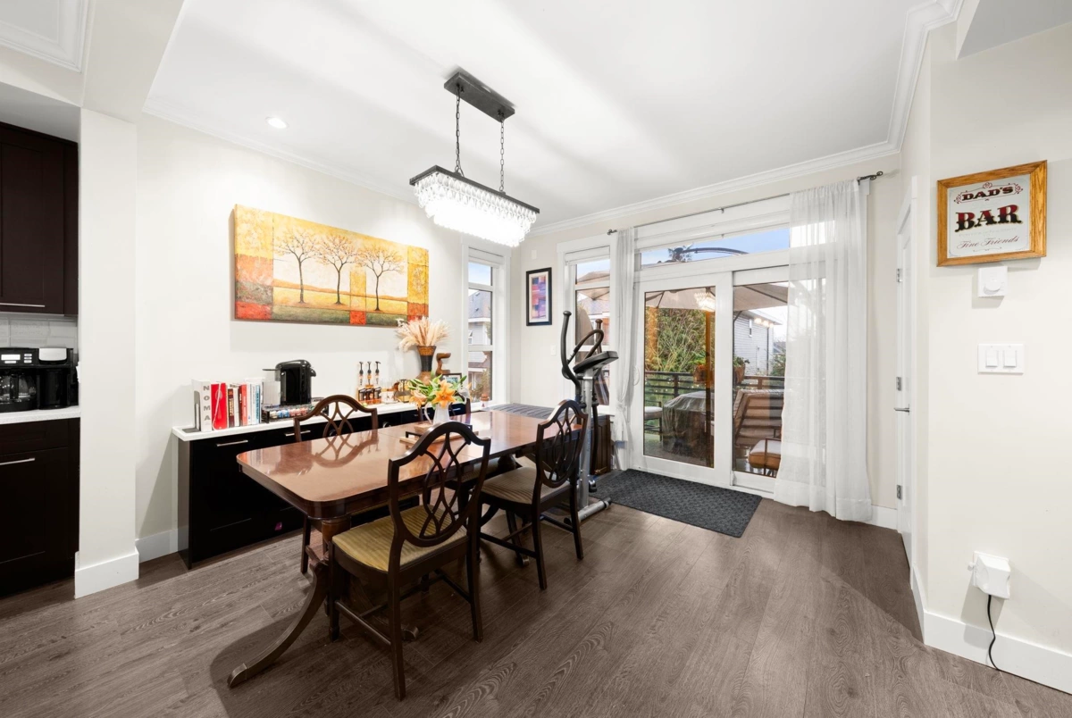 Breakfast Nook Photo of 15 16488 64 Avenue, Surrey, BC