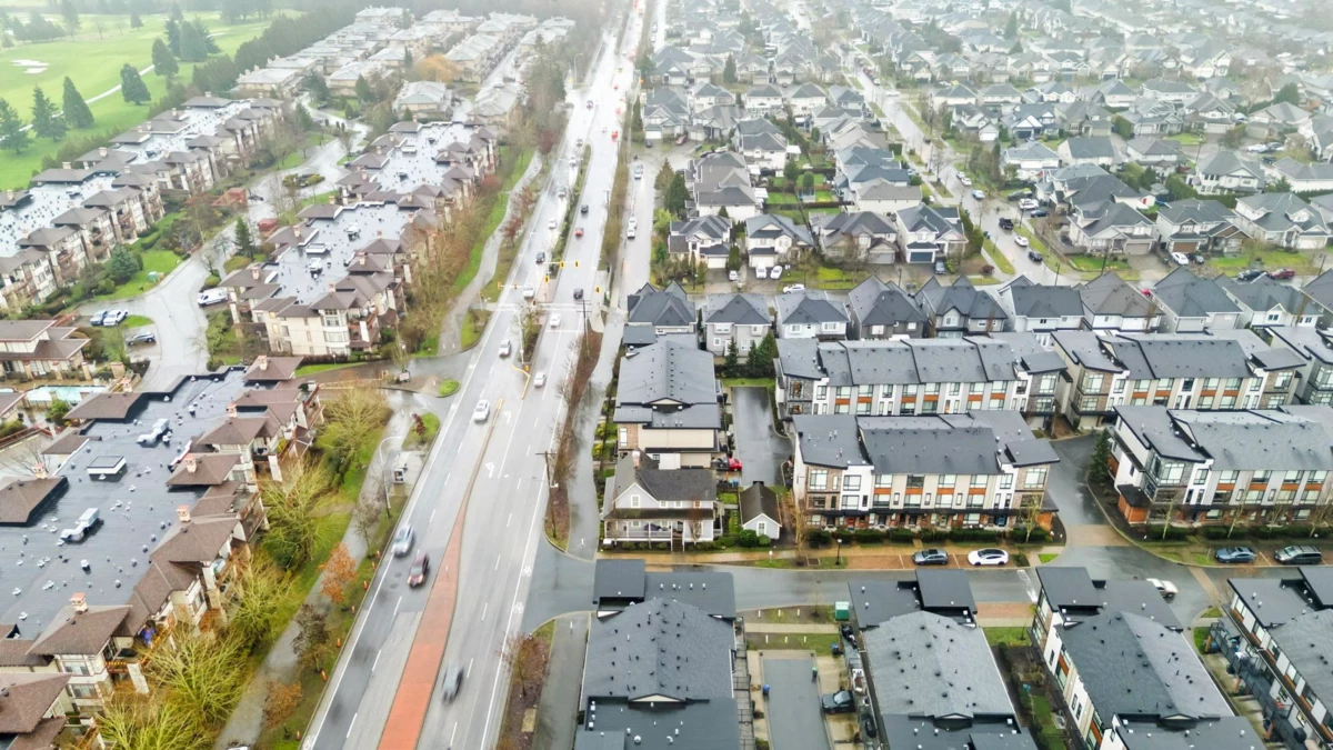 Fitness Center Photo Near 15 16488 64 Avenue, Surrey, BC
