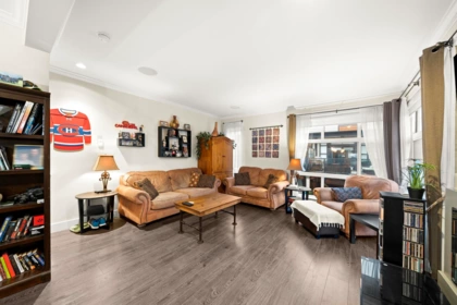 15 16488 64 Avenue, Surrey, BC