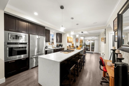 Kitchen Island Photo of 15 16488 64 Avenue, Surrey, BC