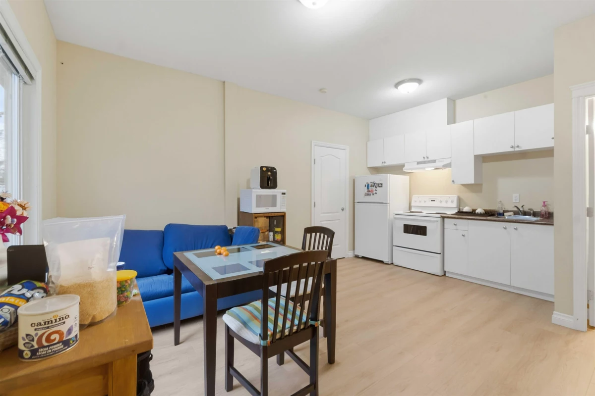 Garden / Landscaping Photo of 4553 Ellerton Court, Burnaby, BC