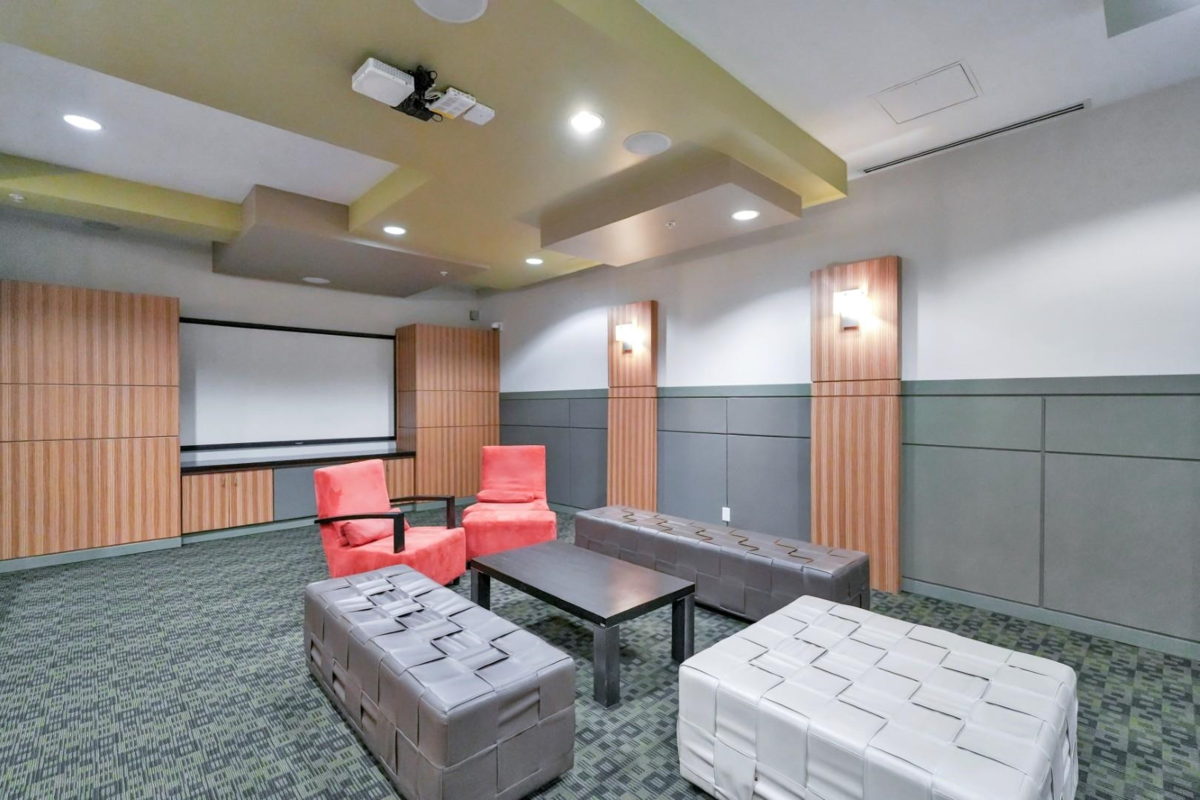 Garage Interior Photo of 407 1333 W Georgia Street, Vancouver, BC