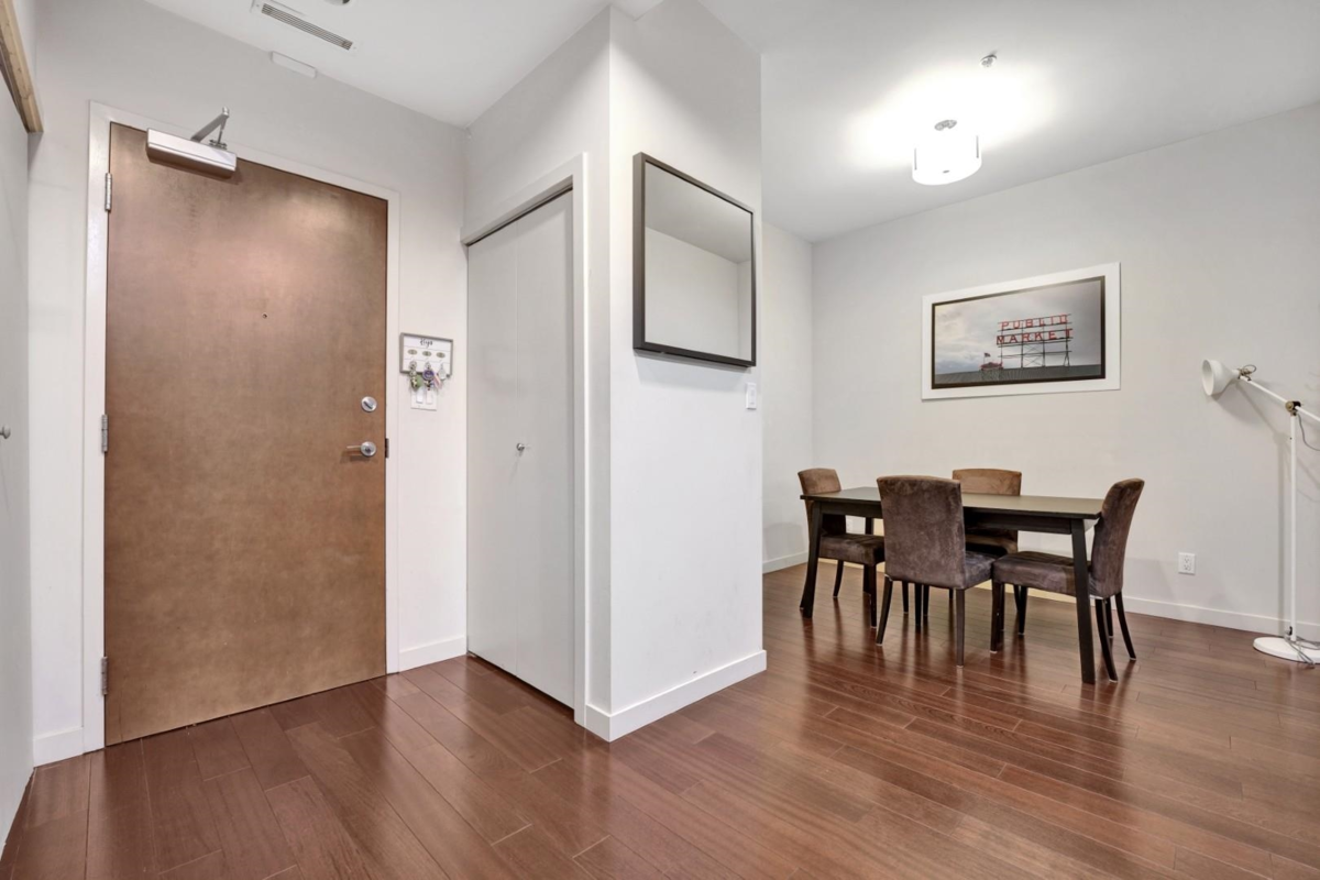 Kitchen Photo of 407 1333 W Georgia Street, Vancouver, BC