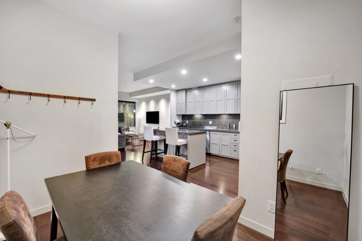 Pantry Photo of 407 1333 W Georgia Street, Vancouver, BC