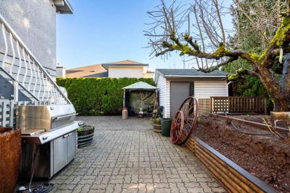 Swimming Pool Photo of 16530 108 Avenue, Surrey, BC