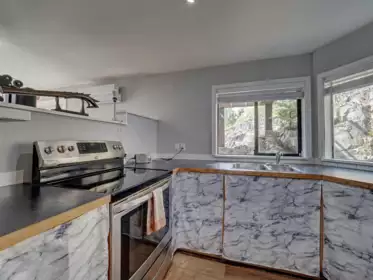 Hot Tub / Spa Photo of 8362 Redrooffs Road, Halfmoon Bay, BC