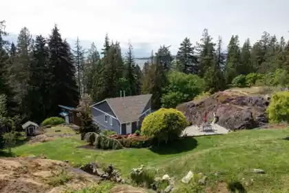 Pantry Photo of 8362 Redrooffs Road, Halfmoon Bay, BC