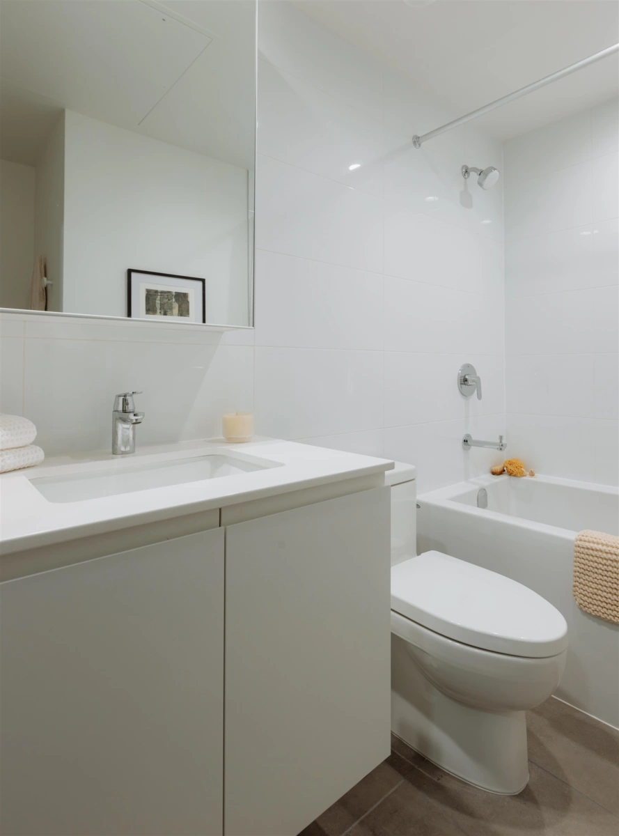 Primary Bathroom Photo of 2402 3888 Evergreen Place, Burnaby, BC