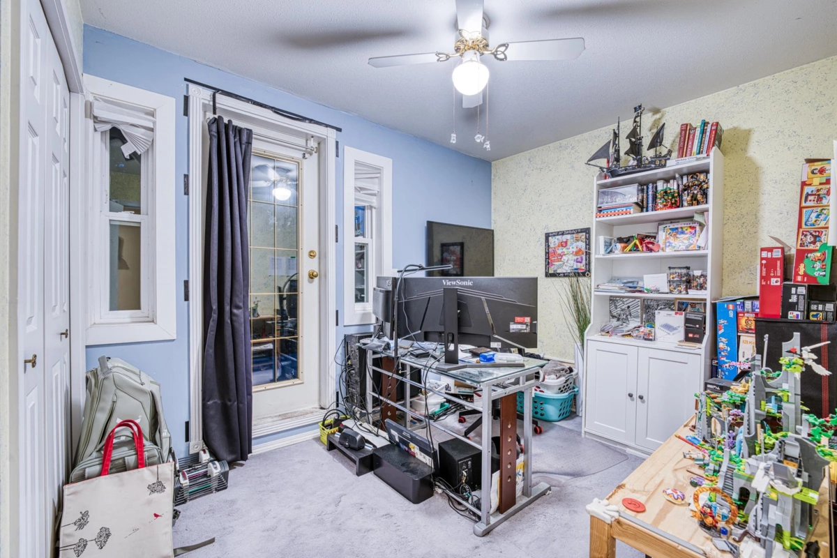 Entry Foyer Photo of 10800 Rochdale Drive, Richmond, BC