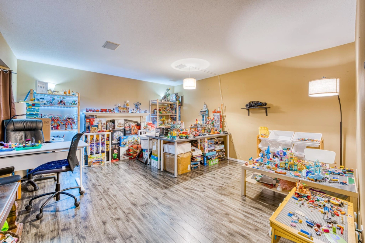 Primary Bedroom Photo of 10800 Rochdale Drive, Richmond, BC